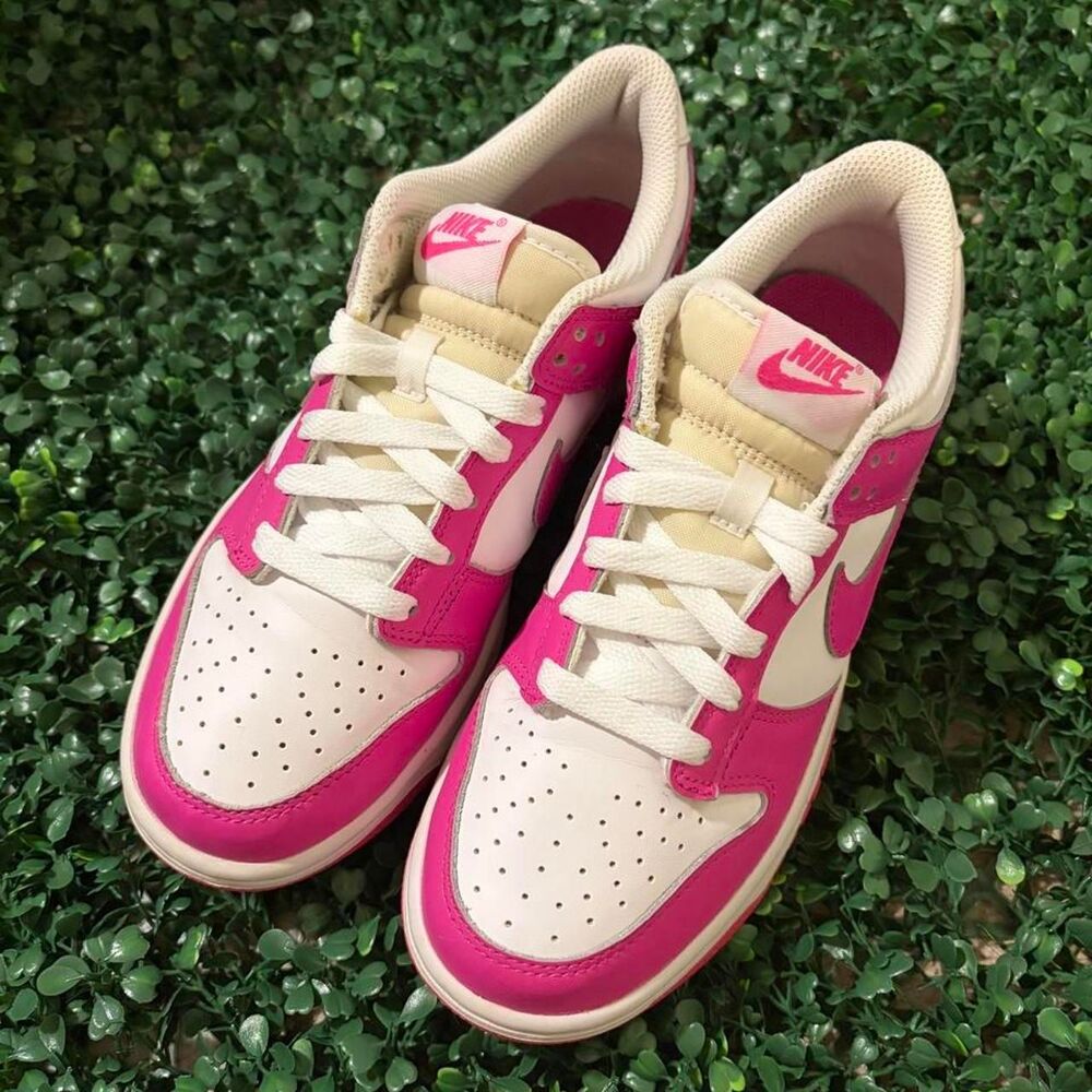 6.5Y Nike Pink and White Dunks